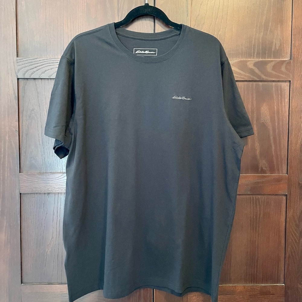 Eddie Bauer Graphic T Shirt